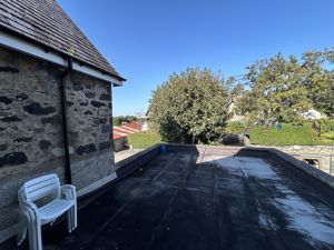 Photo 13- click for photo gallery